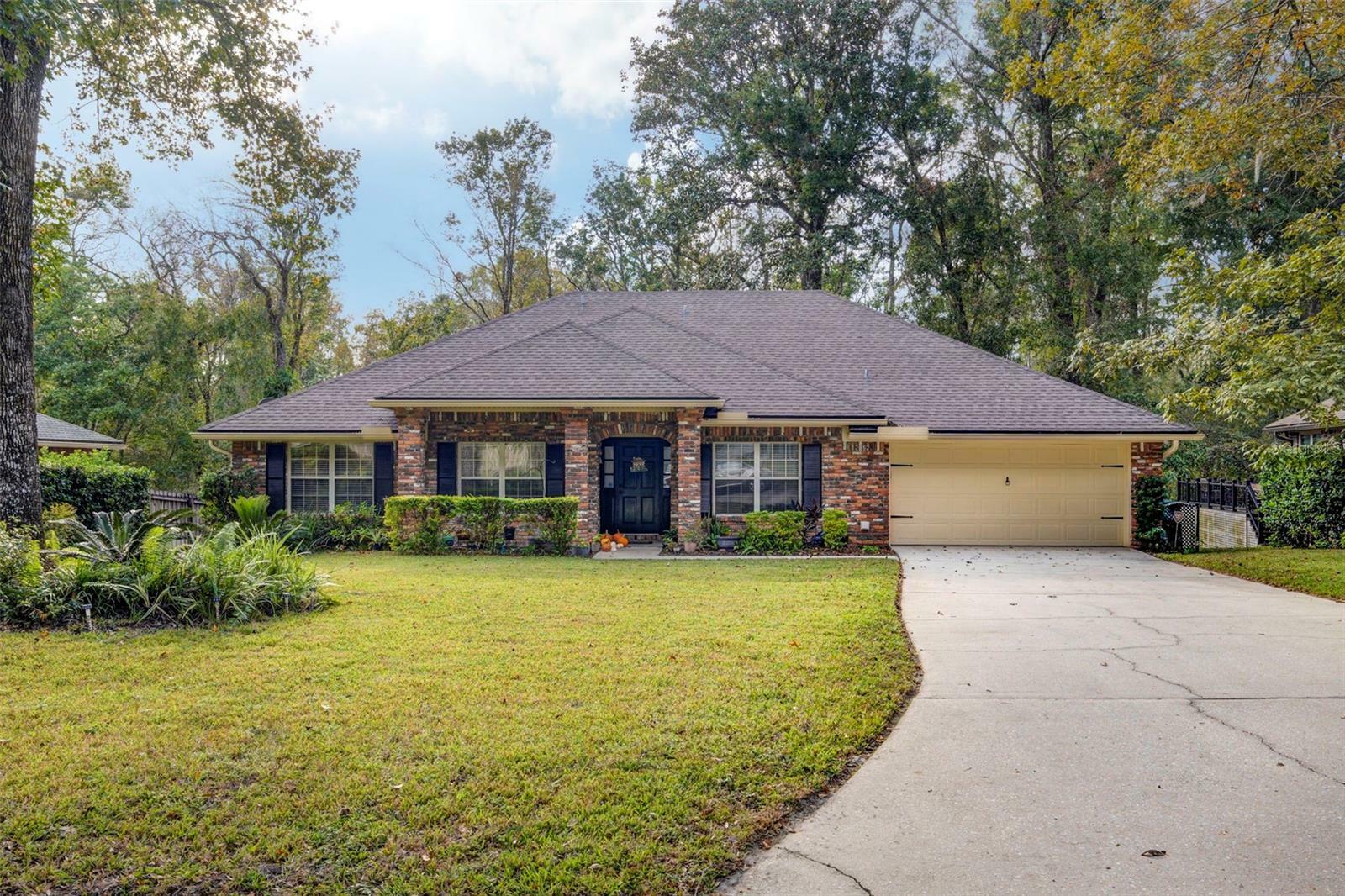 Property Photo:  12152 Dividing Oaks Trail W  FL 32223 