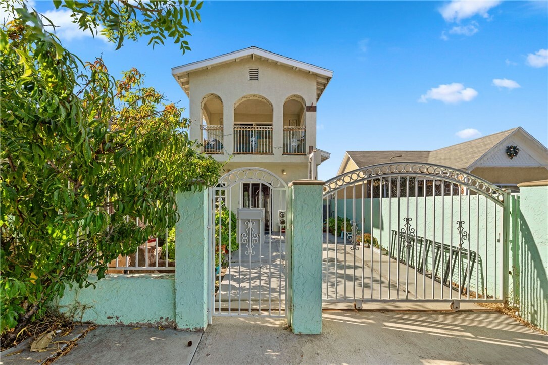 Property Photo:  2141 Harrison Avenue  CA 92113 