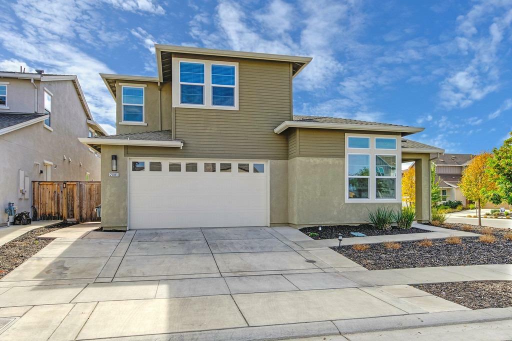 Property Photo:  2081 Smokehouse Way  CA 95747 