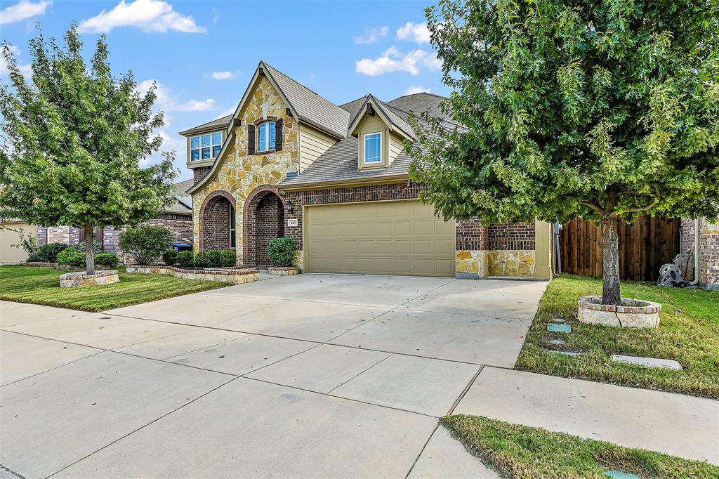 Property Photo:  645 Fox Creek Trail  TX 76131 