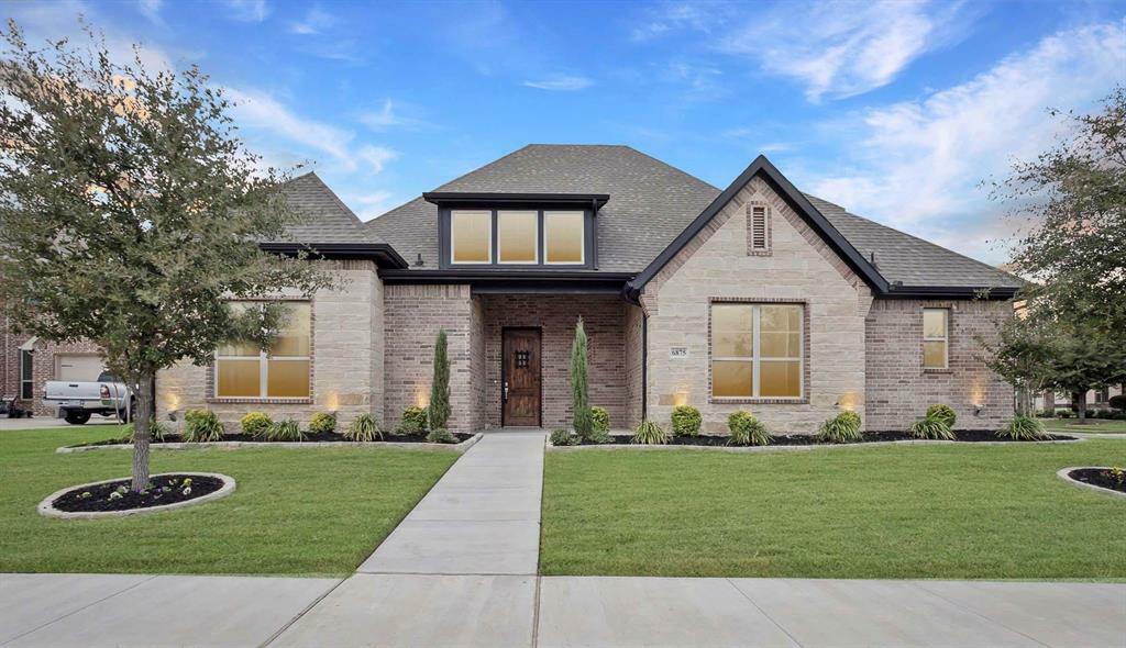 Property Photo: 6875 King Ranch Road TX 76182