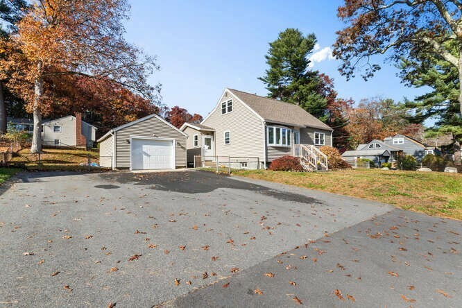 Property Photo:  1298 Shawsheen St  MA 01876 