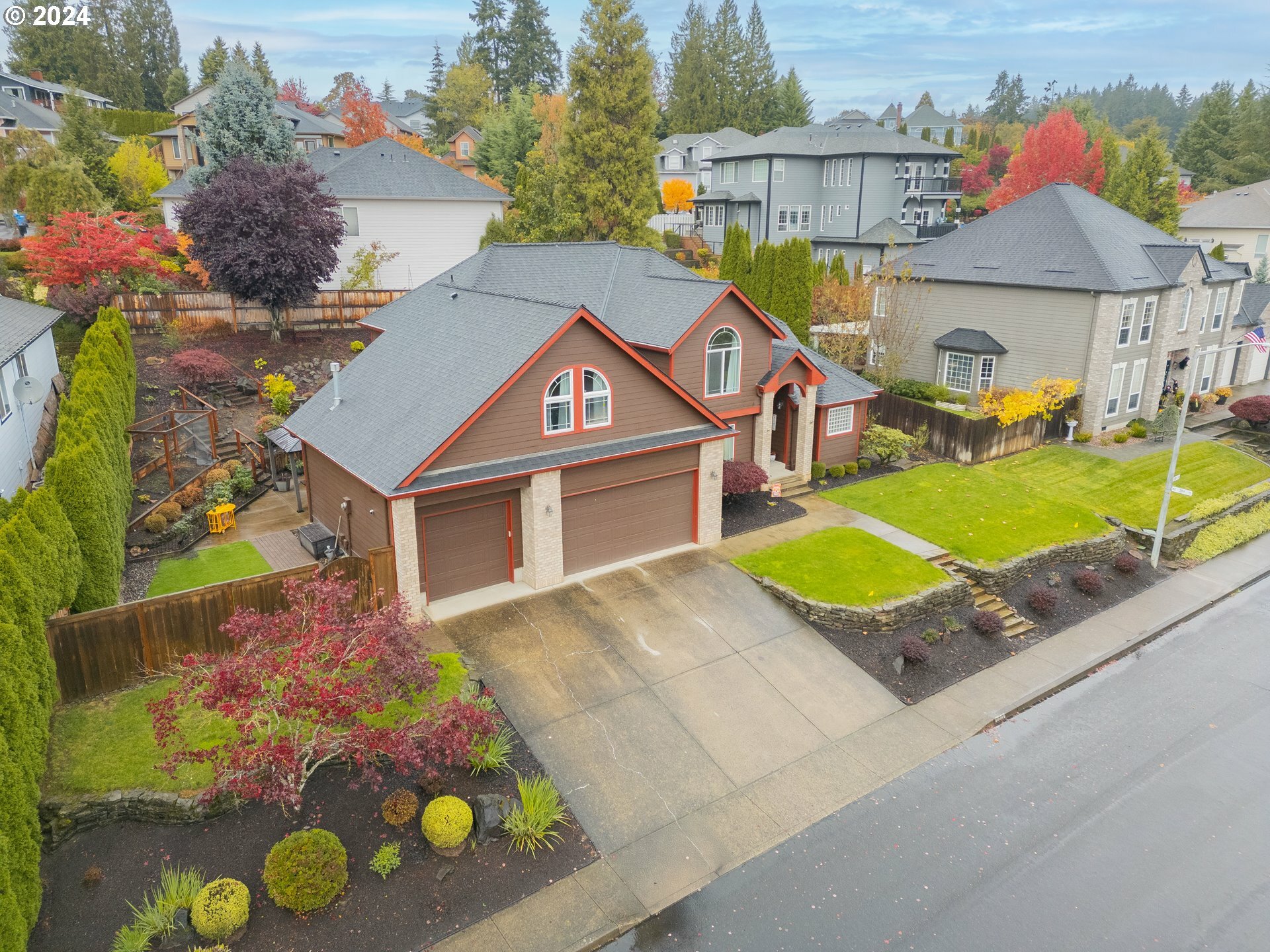 Property Photo:  3012 NE 141st St  WA 98686 