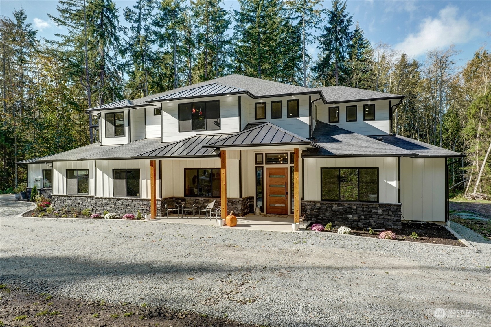 Property Photo:  145 NW Camano Drive  WA 98282 