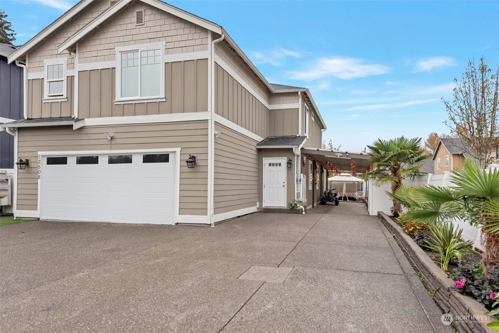 Property Photo:  12508 SE 265th Court  WA 98030 