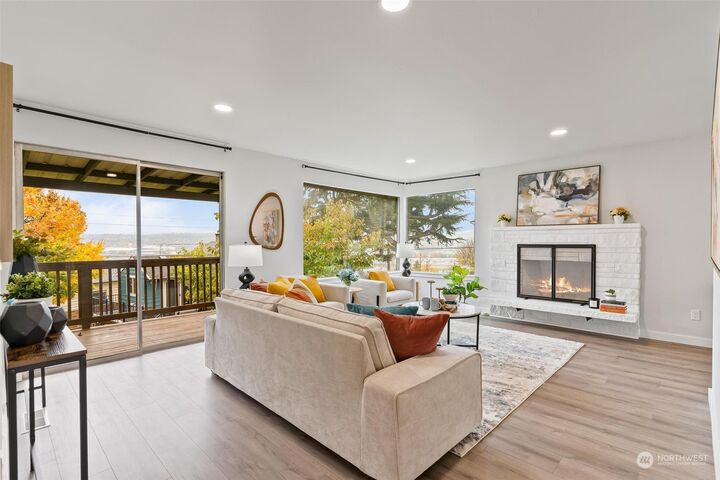 Property Photo:  2915 S Fontanelle Street  WA 98108 