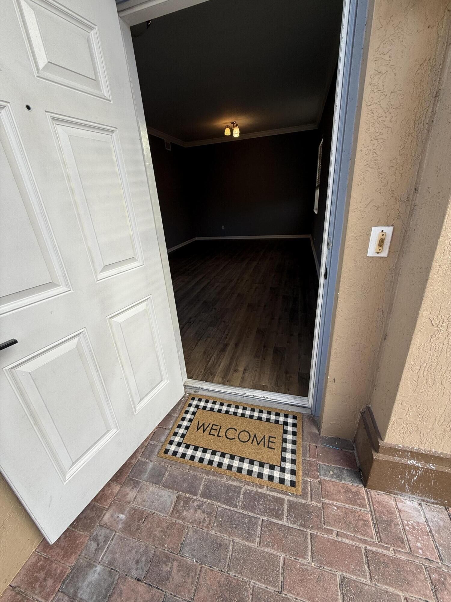 Property Photo:  2905 Hidden Hills 2206 Road 2206  FL 33411 