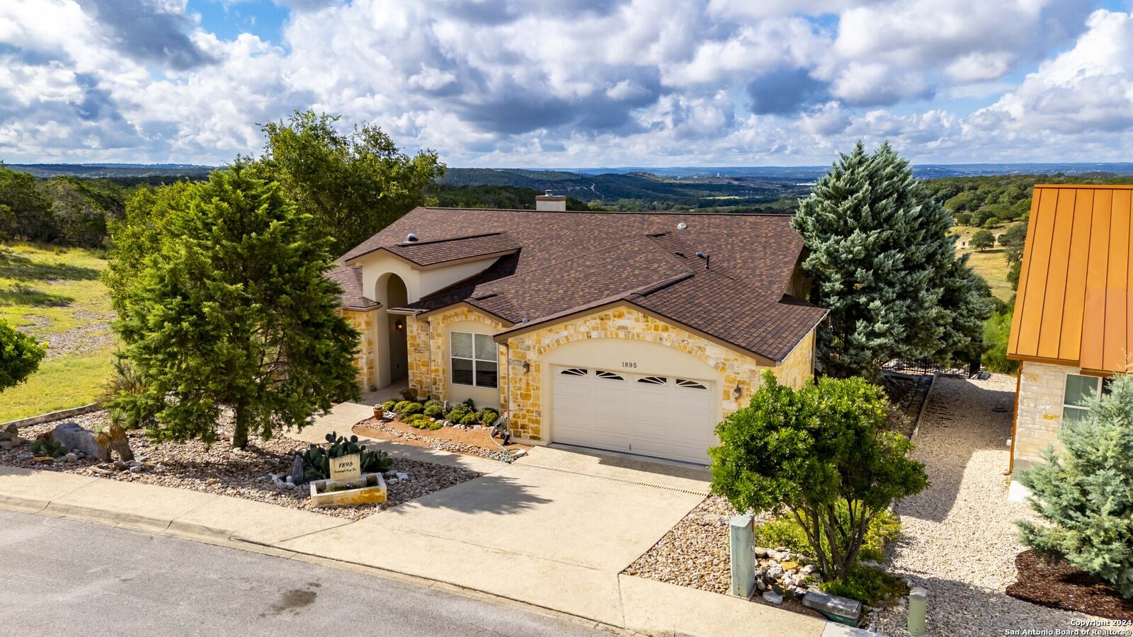 Property Photo:  1895 Summit Top  TX 78028 