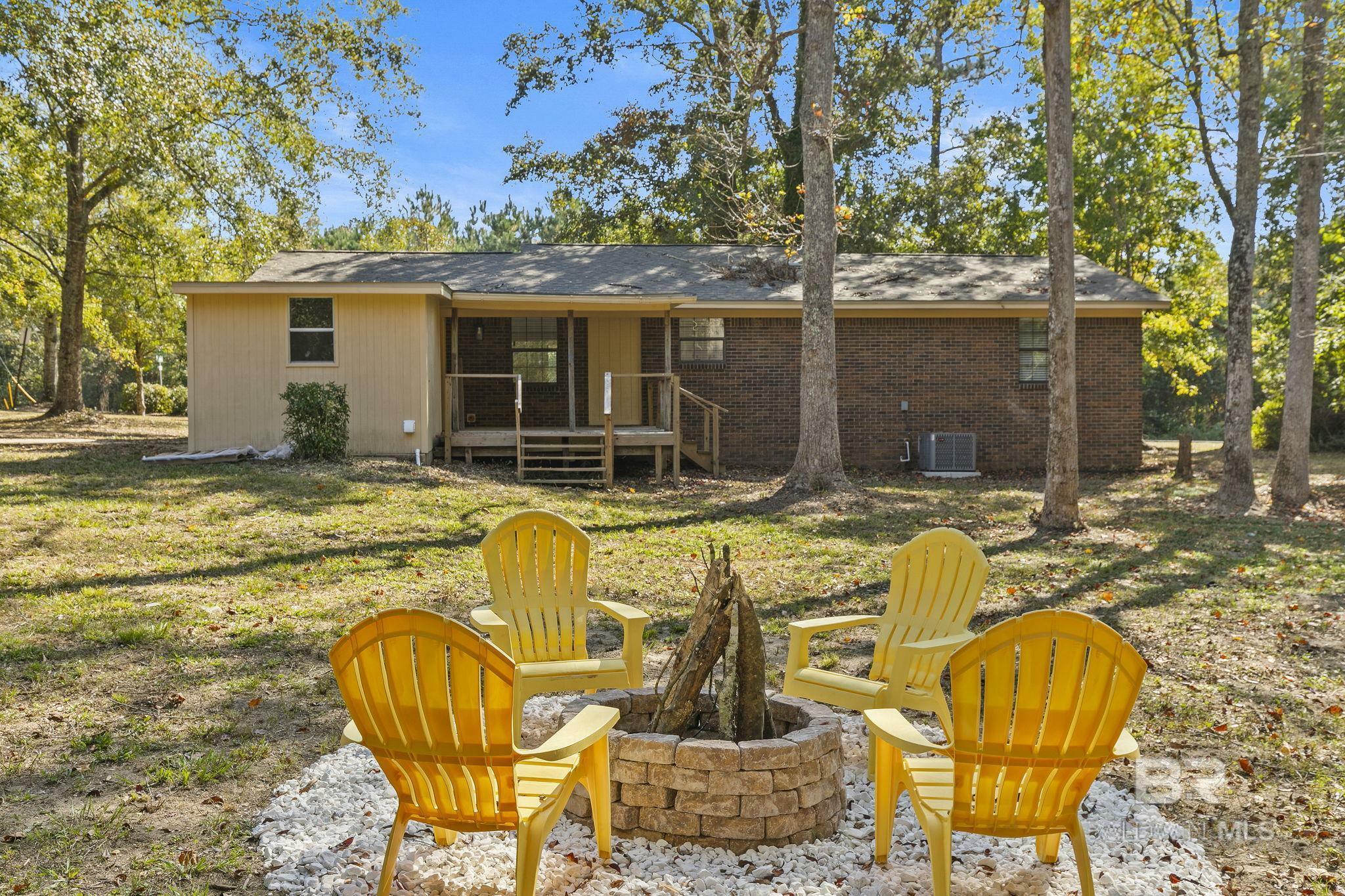 Property Photo:  4200 Rigby Road  FL 32535 