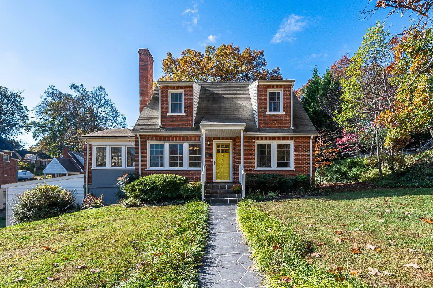 Property Photo: 815 Biltmore Avenue VA 24502
