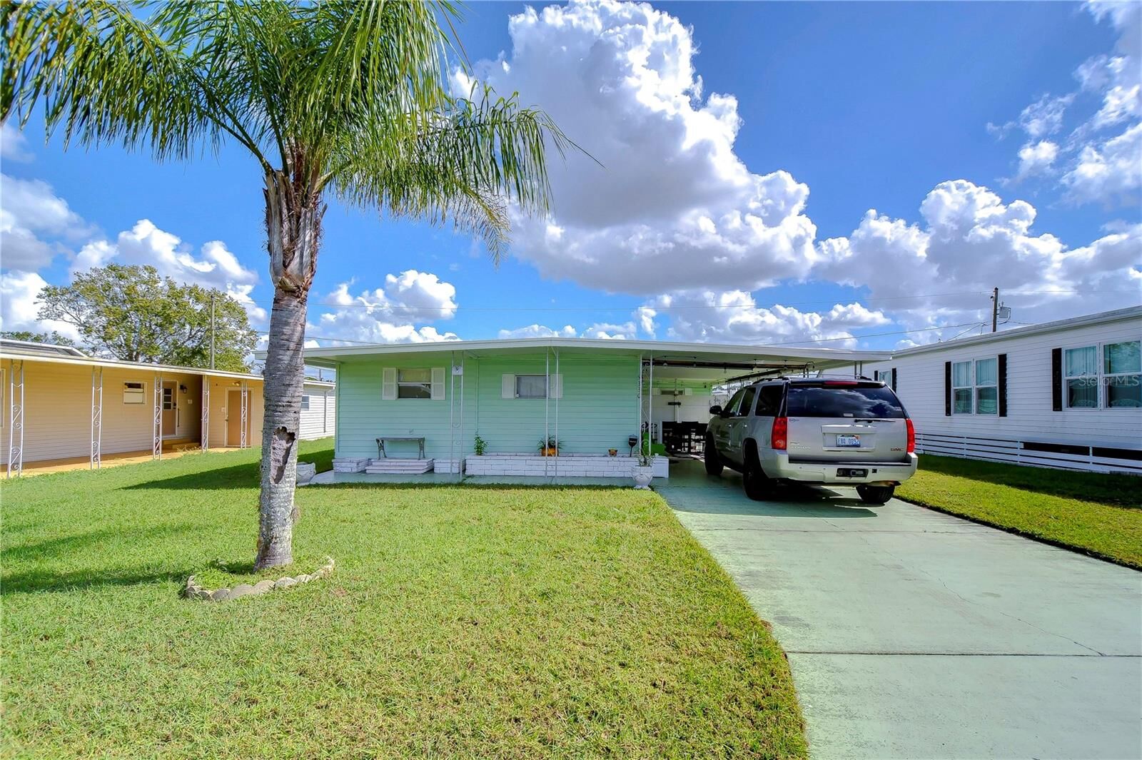 Property Photo: 5330 Vera Street FL 33542