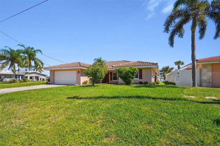 Property Photo: 529 Johns Pass Avenue FL 33708