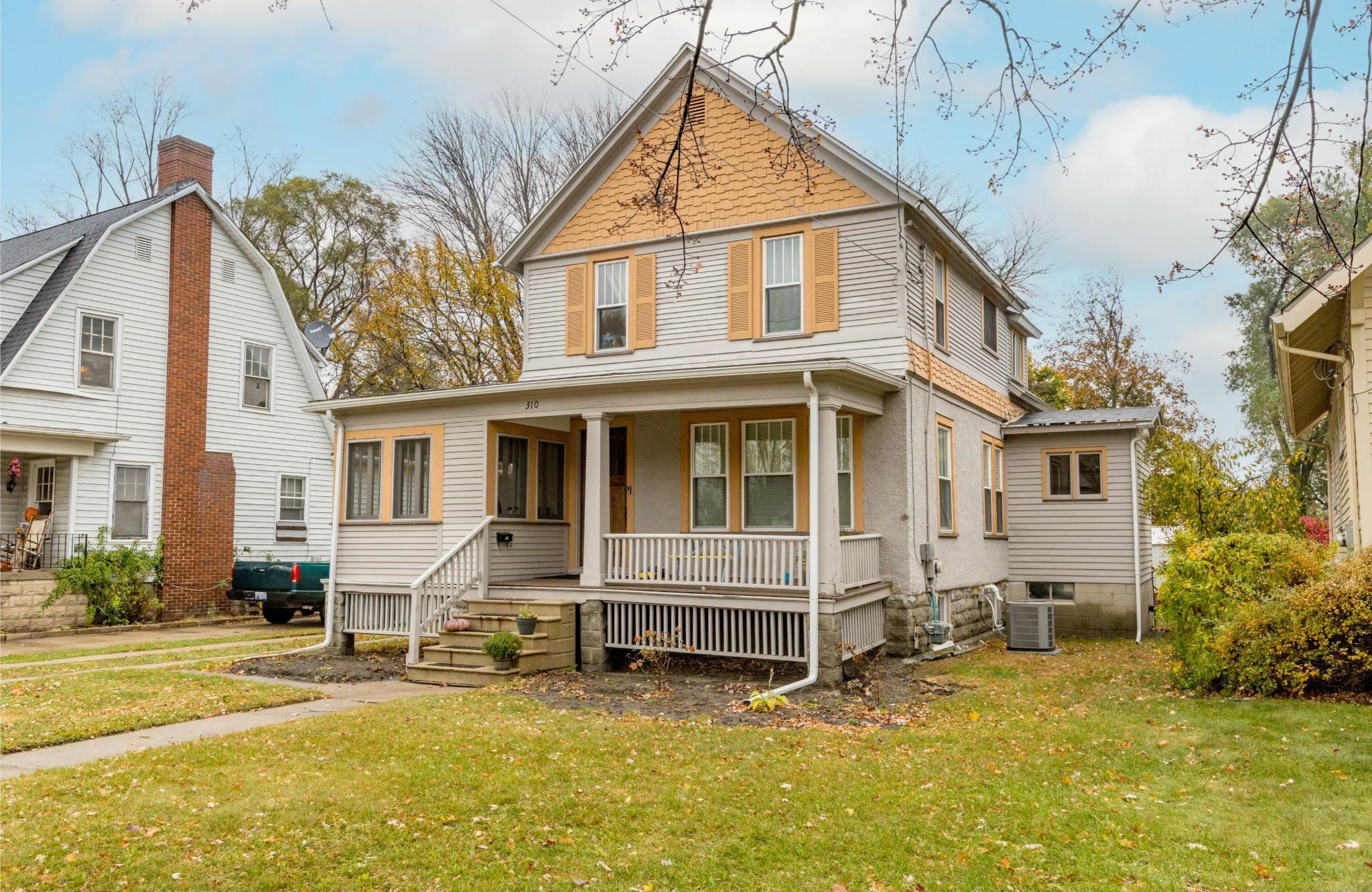 Property Photo:  310 N Trumbull Street  MI 48708 