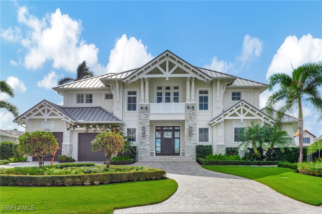 Property Photo: 1314 Marlin Drive FL 34102