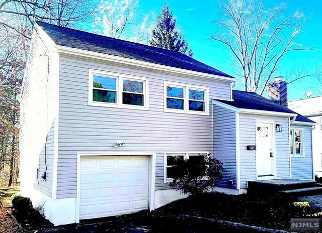 Property Photo:  107 Woodland Road  NJ 07974 