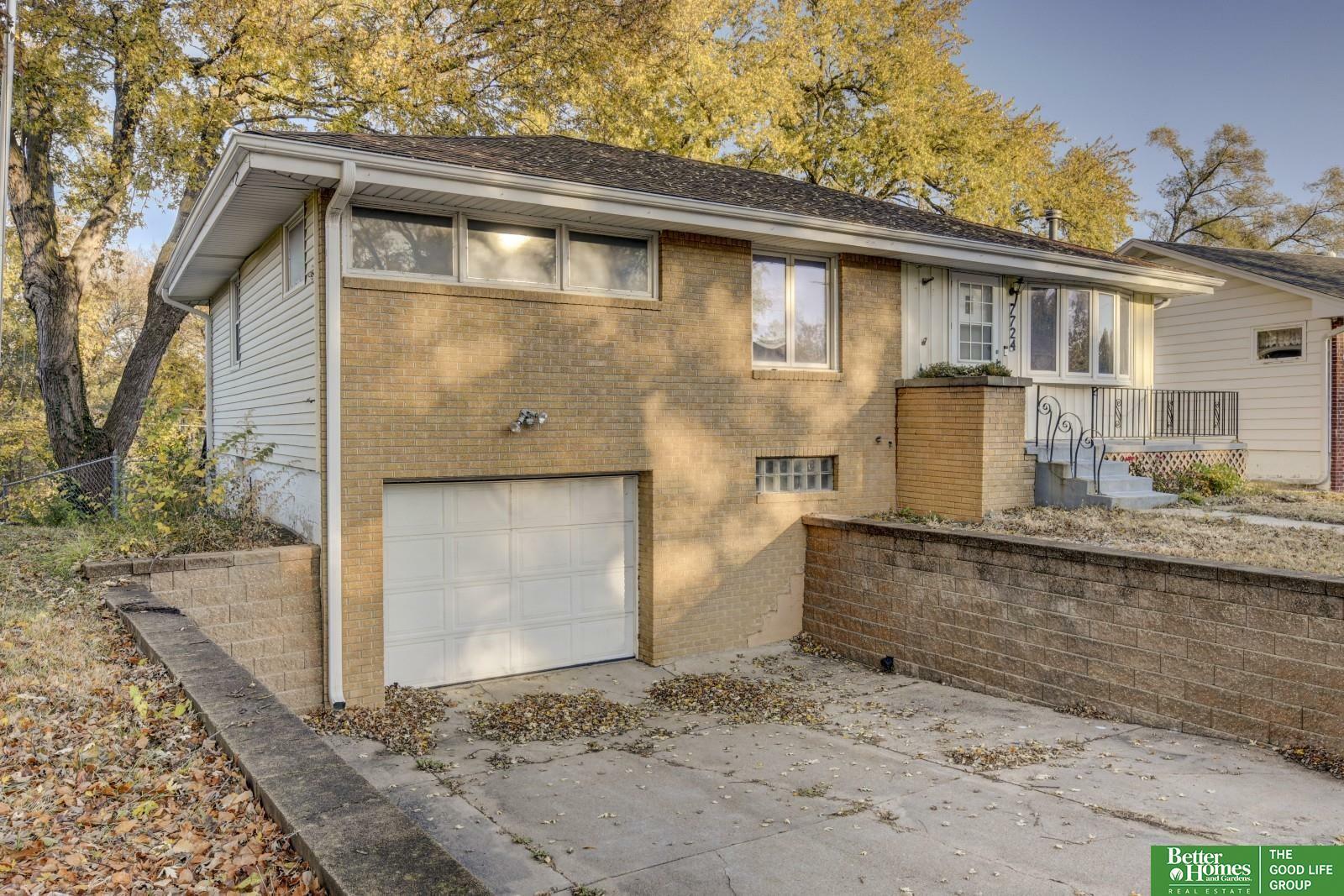 Property Photo:  7724 Davis Circle  NE 68134 