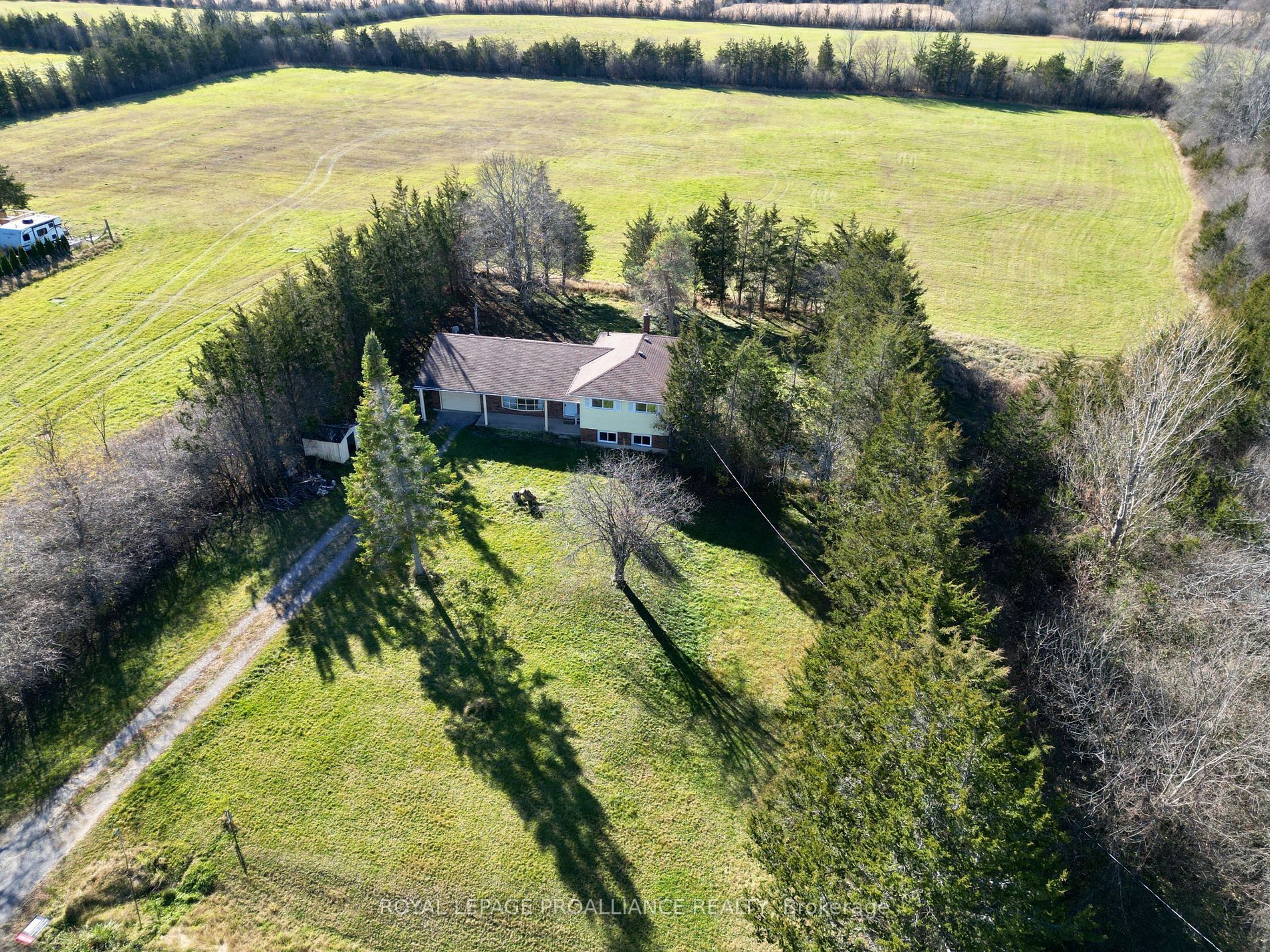 Property Photo:  545 County Rd 19  ON K0K 1A0 