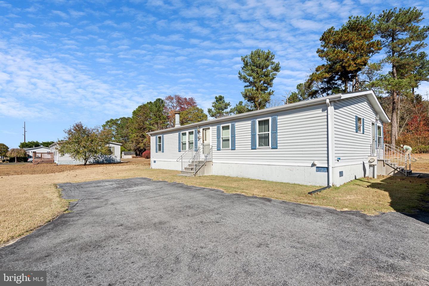 Property Photo:  27943 Fieldwood Drive  DE 19947 
