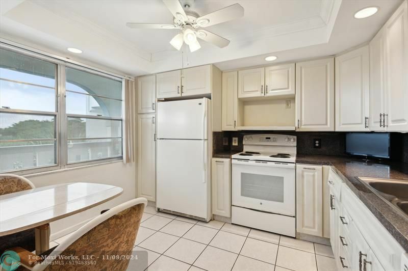 Property Photo:  3002 Portofino Isle C4  FL 33066 