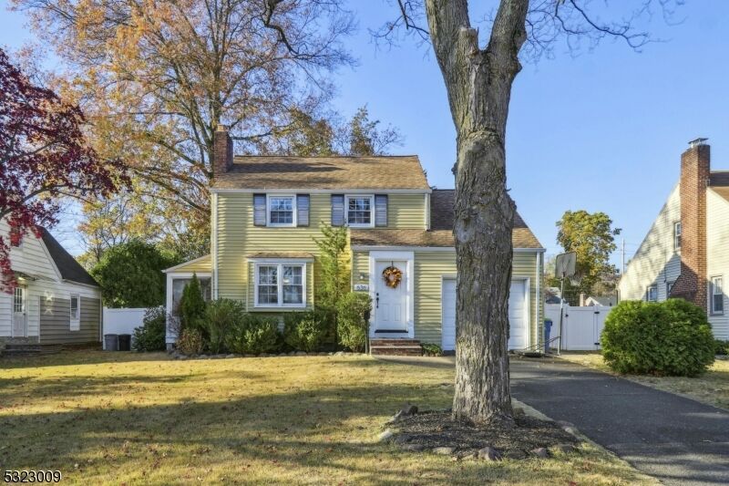 Property Photo: 636 Ayres Ave NJ 07063