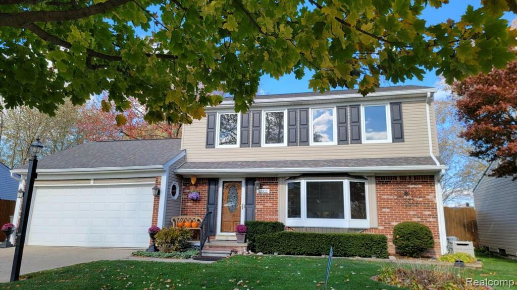 Property Photo:  15821 Sigwalt Drive  MI 48038 3634 