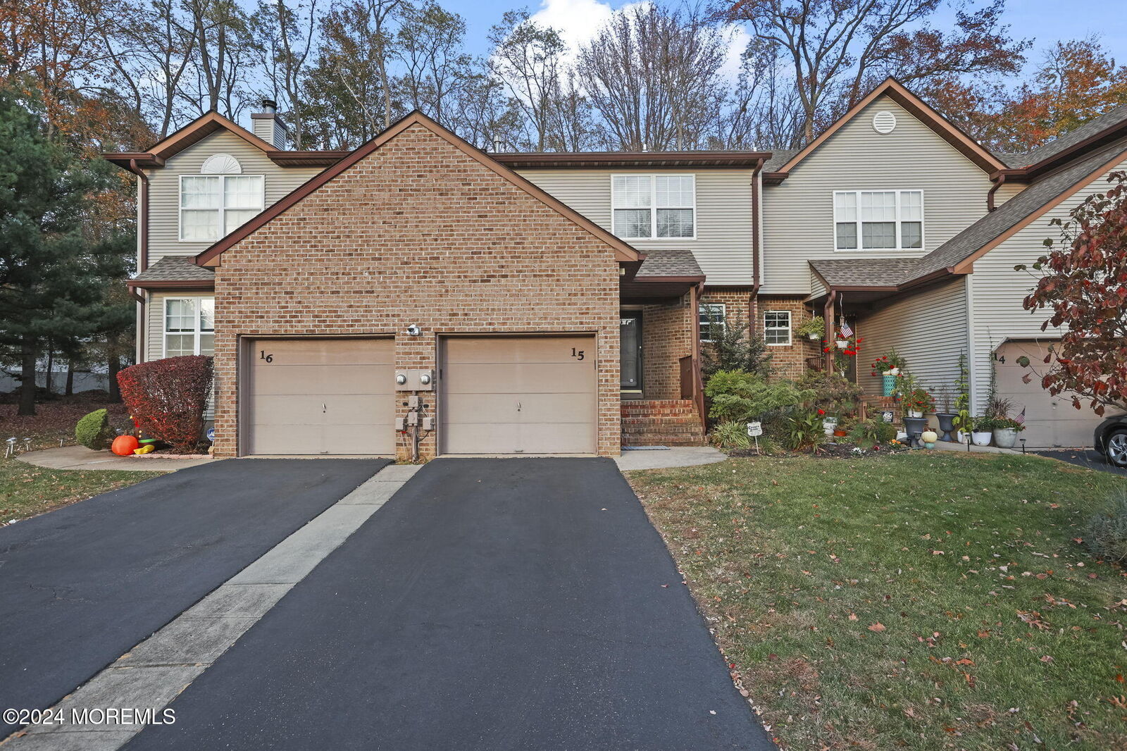 Property Photo:  15 Atrium Way  NJ 07726 