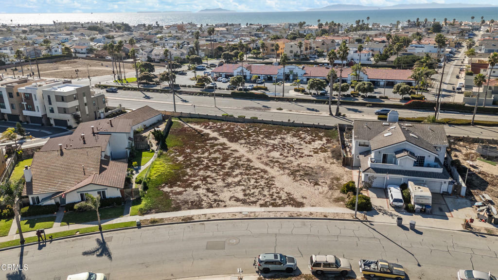 Property Photo:  1011 Dunes Street  CA 93035 