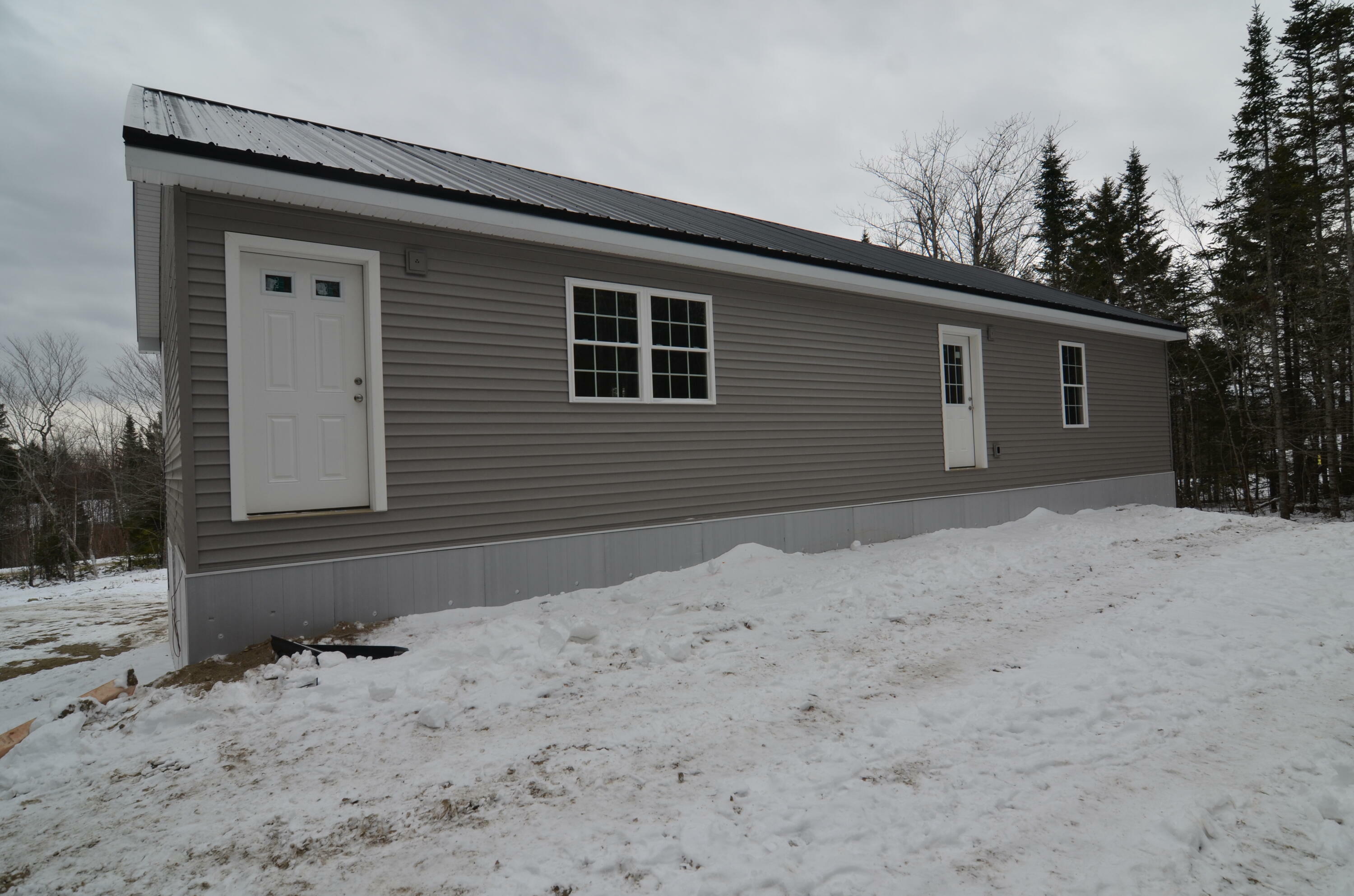 Property Photo:  72 Dollard Farm Way  ME 04605 