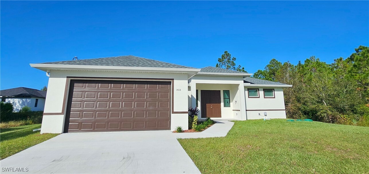 Property Photo:  1403 Clayton Avenue  FL 33972 