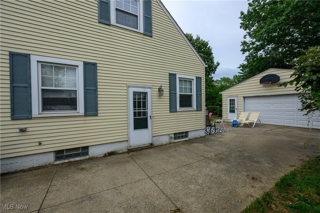 Property Photo:  1383 Ada Street  OH 44306 