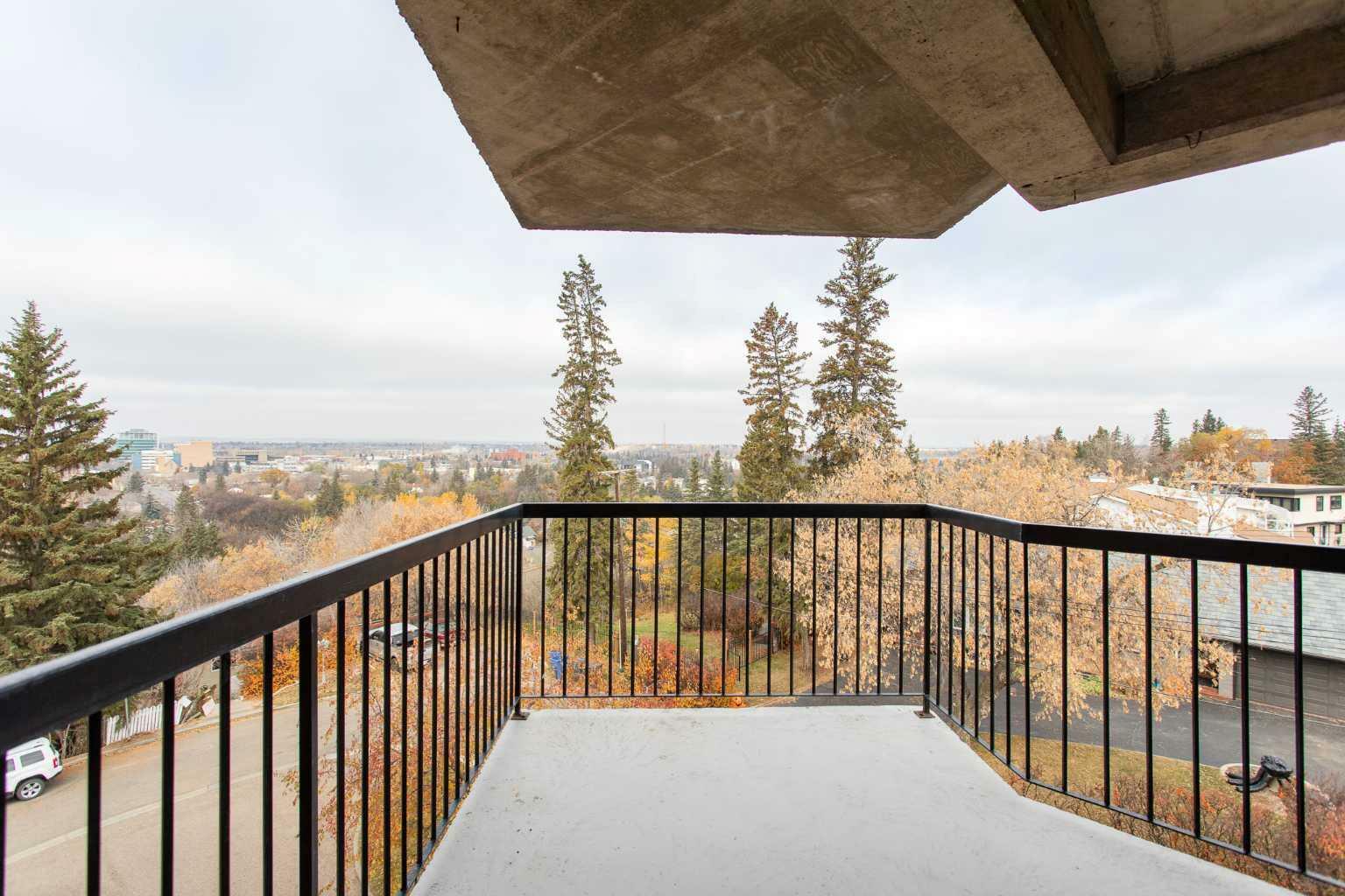 Property Photo:  4326 Michener Drive 402  AB T4N 2B1 