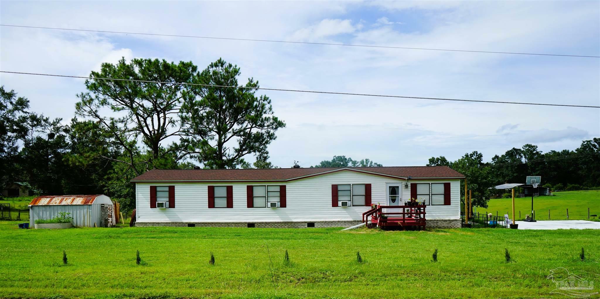 Property Photo:  4684 Settle Rd  FL 32577 