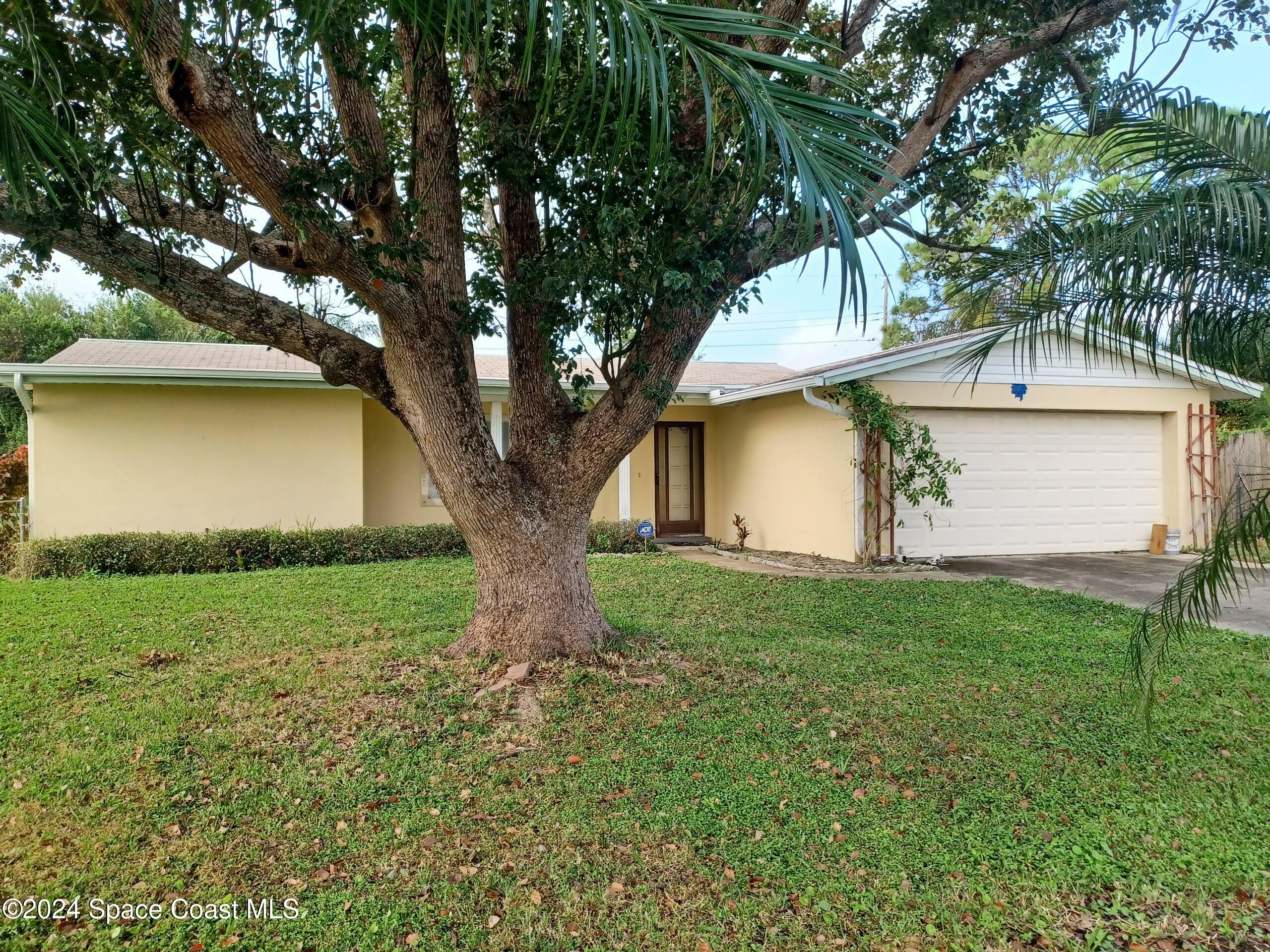 Property Photo:  630 Amor Drive  FL 32927 