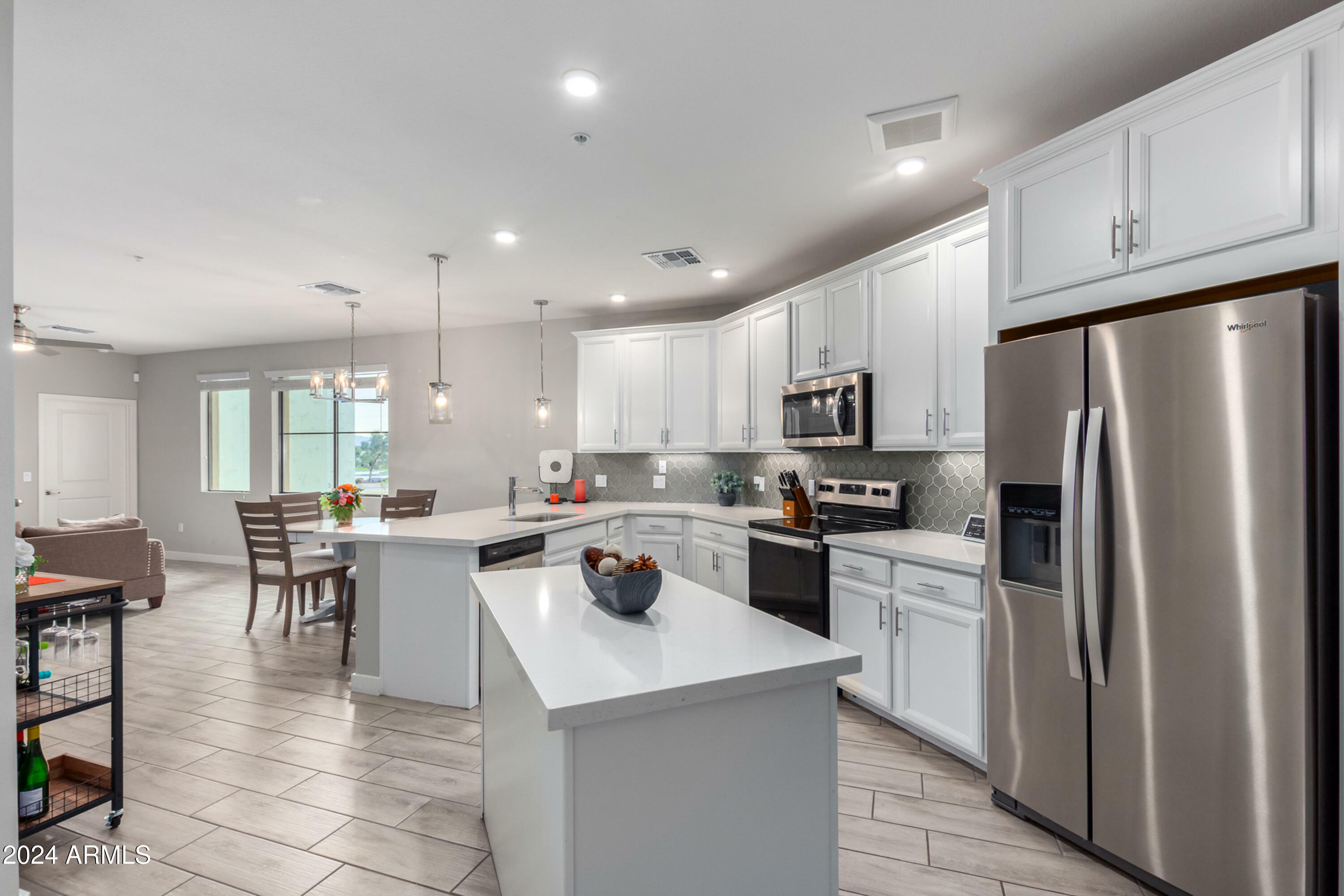 Property Photo: 2511 W Queen Creek Road 205 AZ 85248