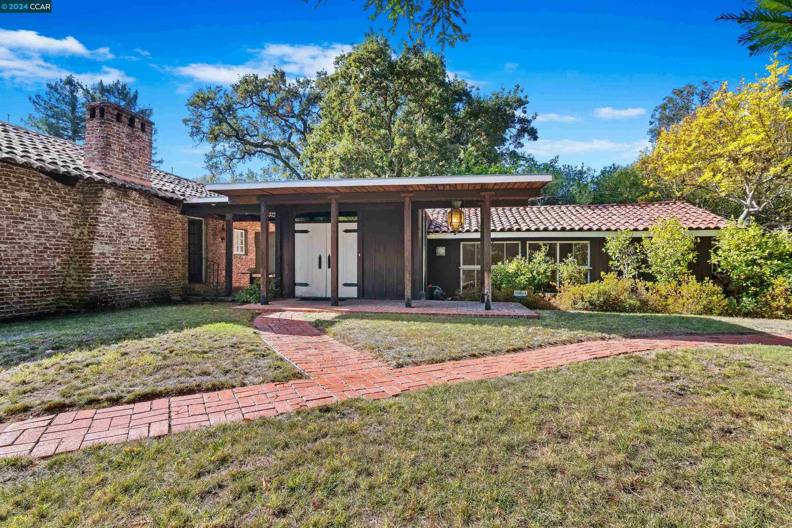 Property Photo:  109 Castle Hill Ranch Rd  CA 94595 