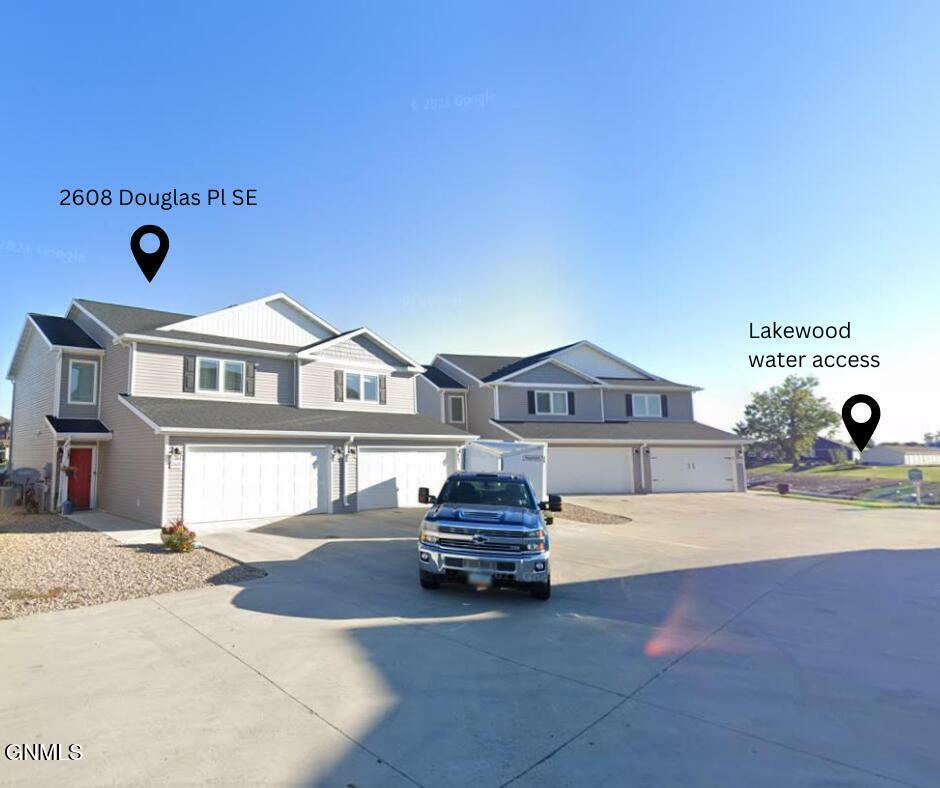 Property Photo:  2608 Douglas Place SE  ND 58554 