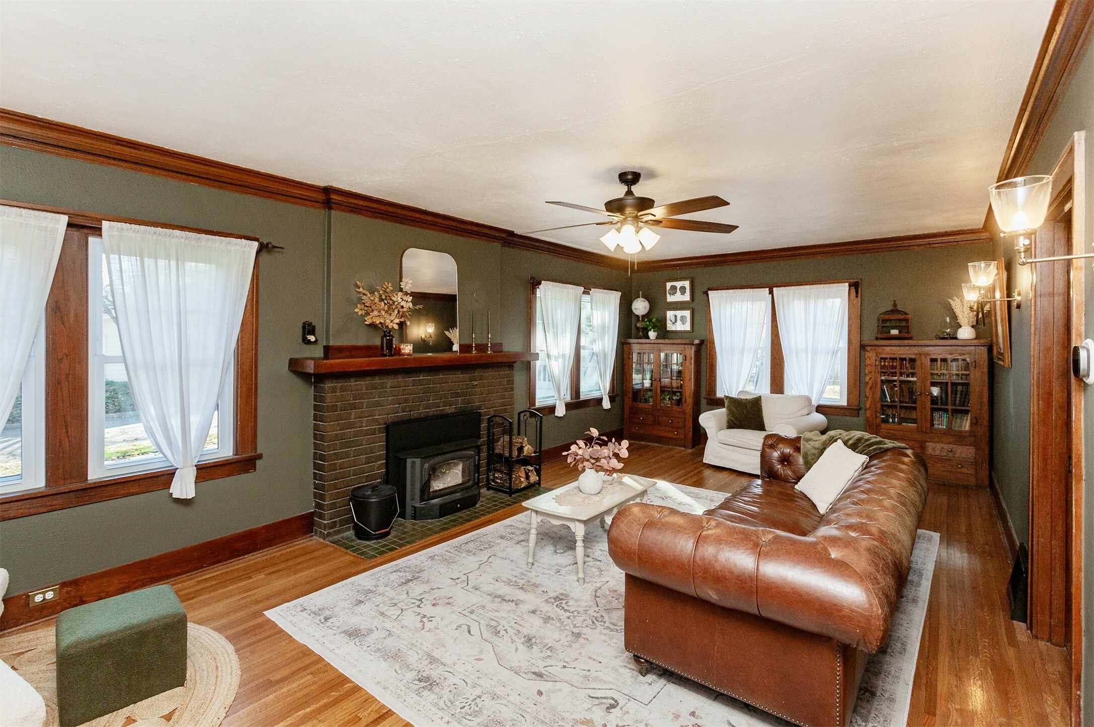 Property Photo:  901 N B Street  IA 50125 