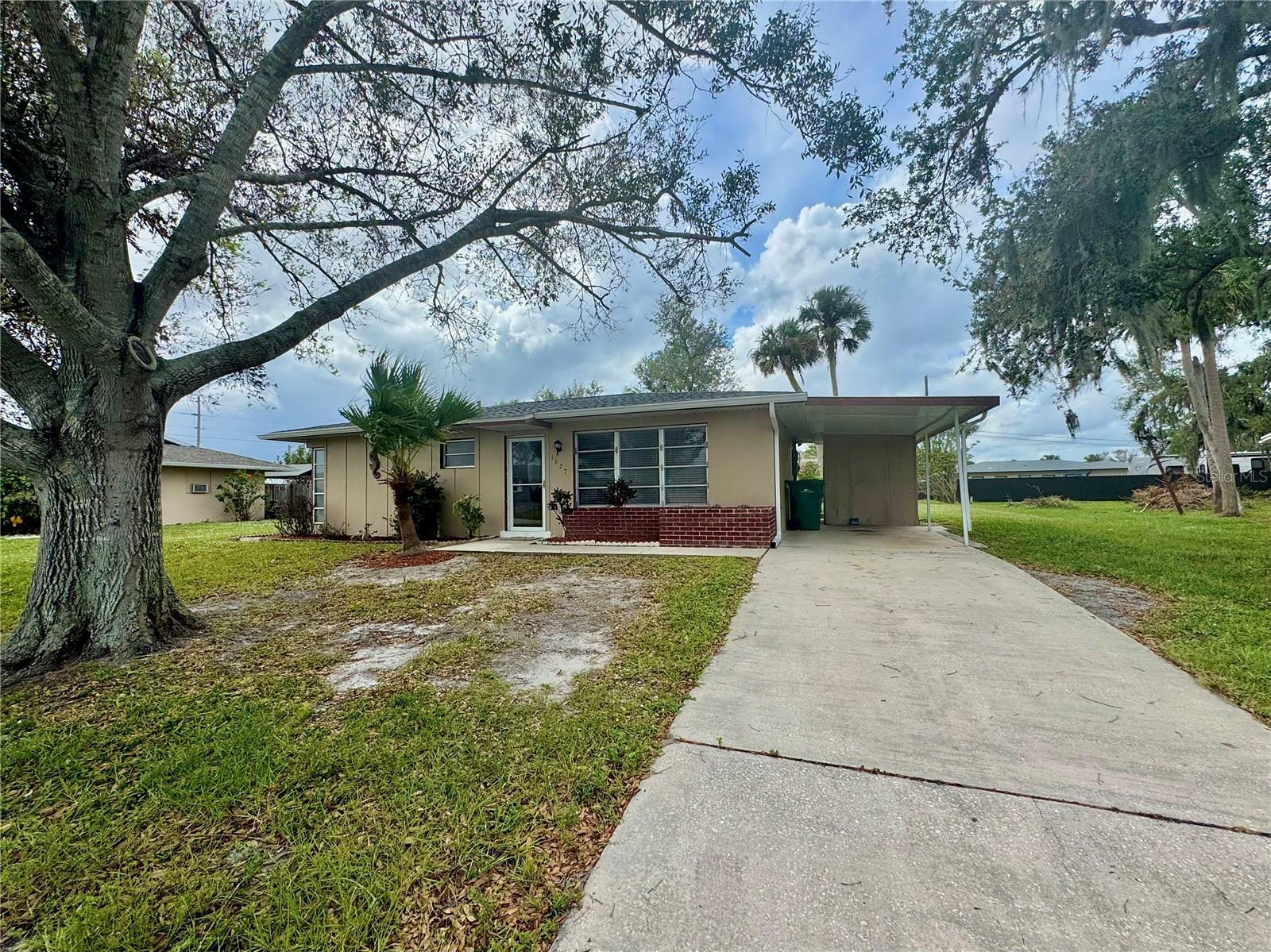 Property Photo:  1627 Adrian Street  FL 33952 