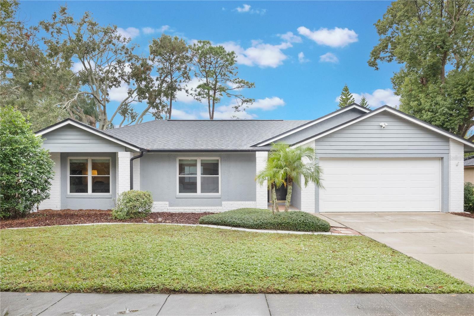 Property Photo:  2524 Creekview Circle  FL 32765 