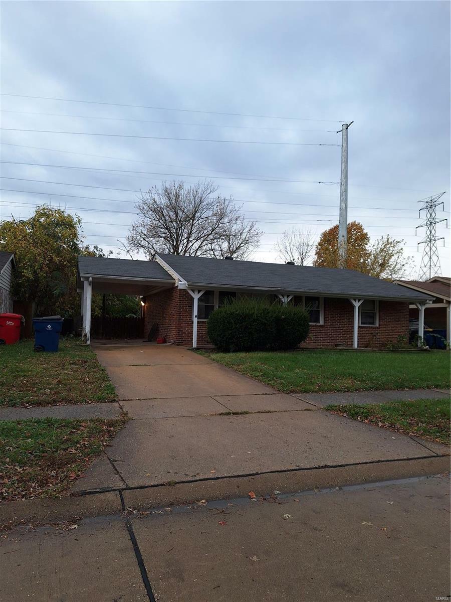 Property Photo:  2226 Foggy Bottom Drive  MO 63031 