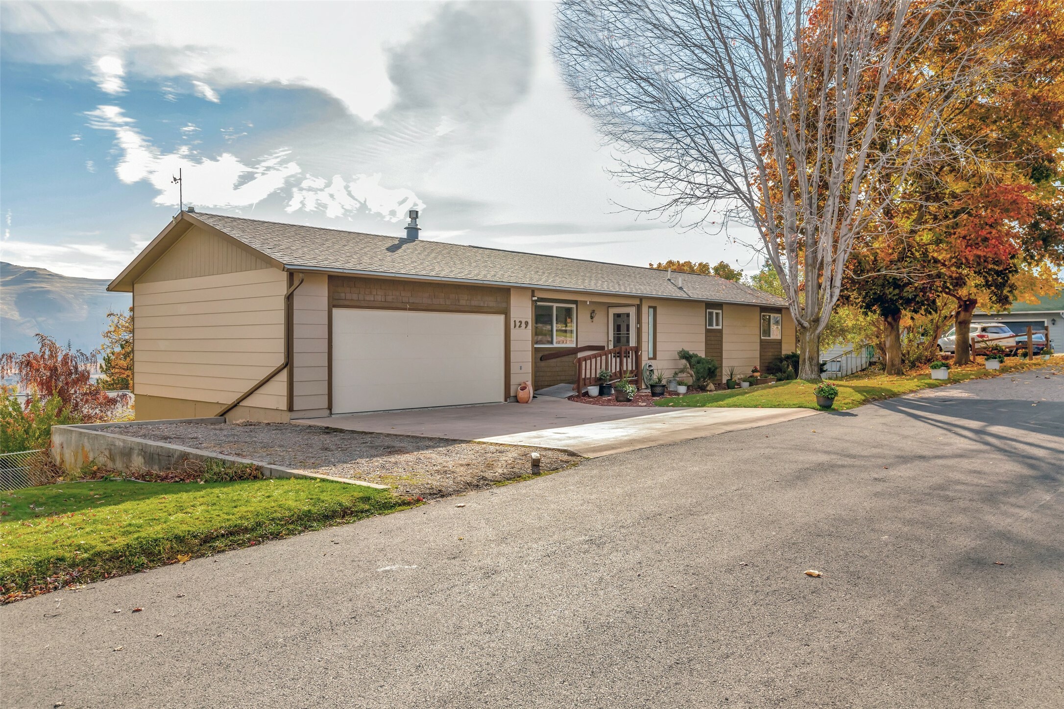 Property Photo: 129 Cascade Street MT 59847
