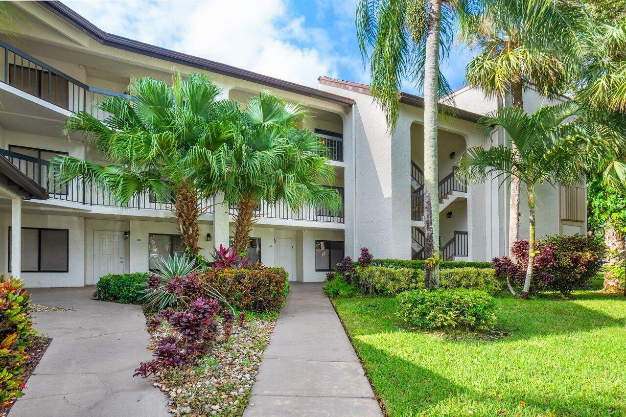 Property Photo:  10173 Mangrove Drive 305  FL 33437 