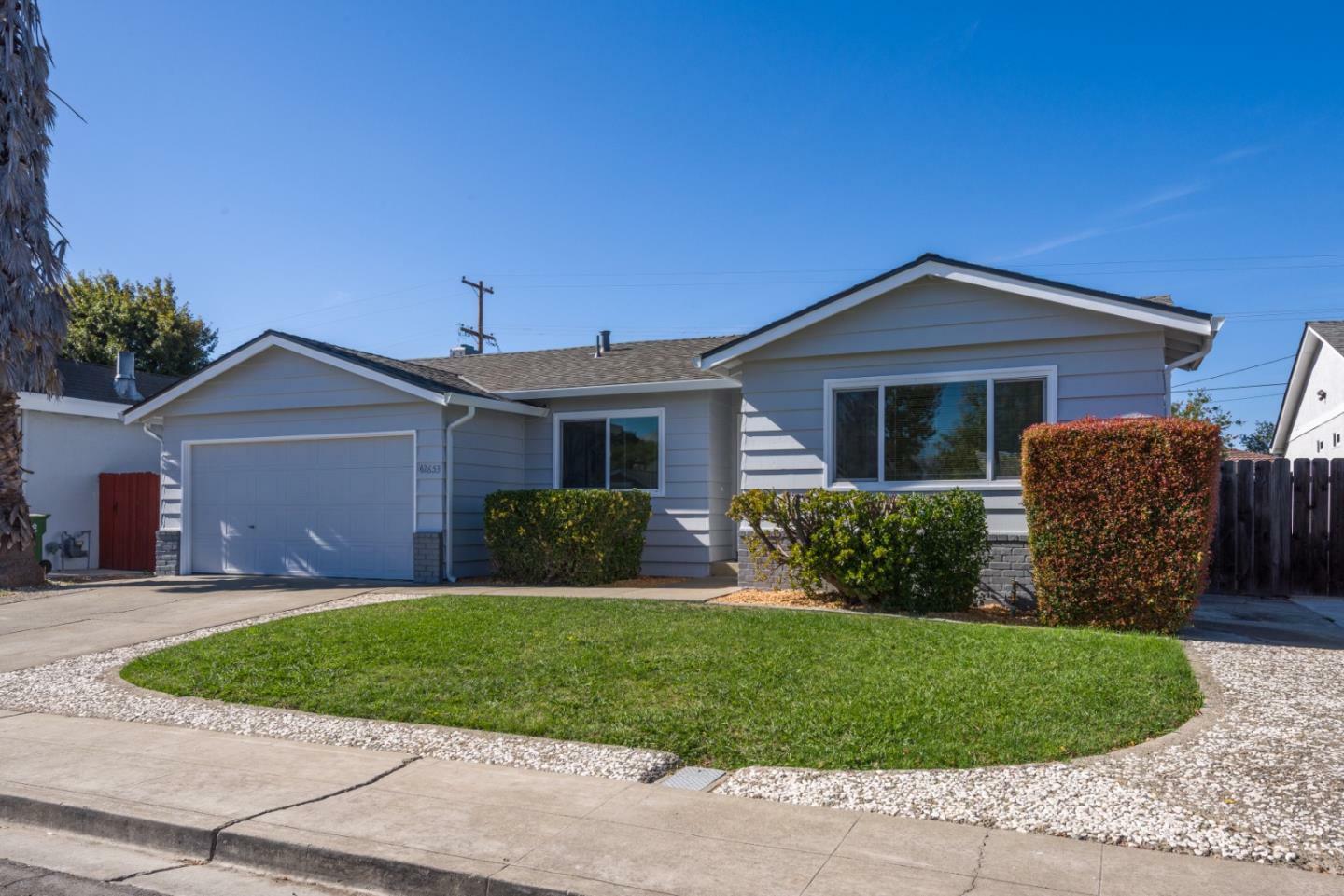 Property Photo:  42653 Saratoga Park Street  CA 94538 