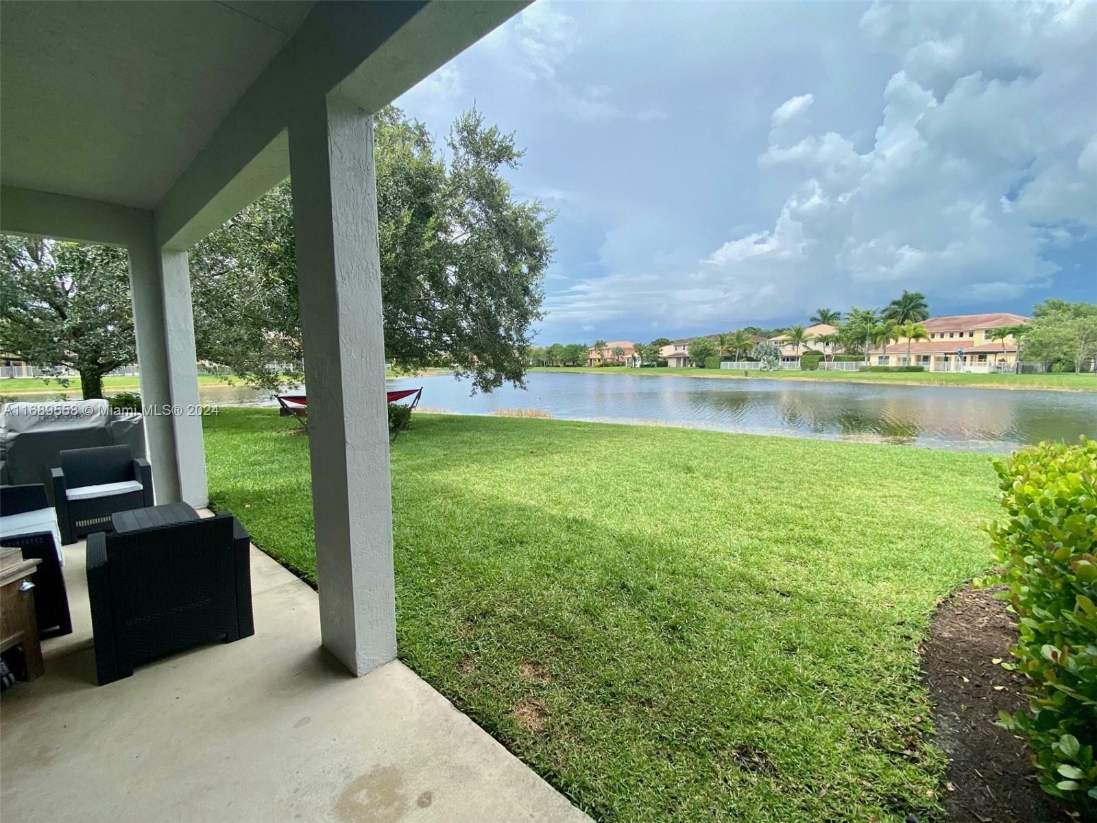 Property Photo:  3886 W Whitewater Ave  FL 33332 