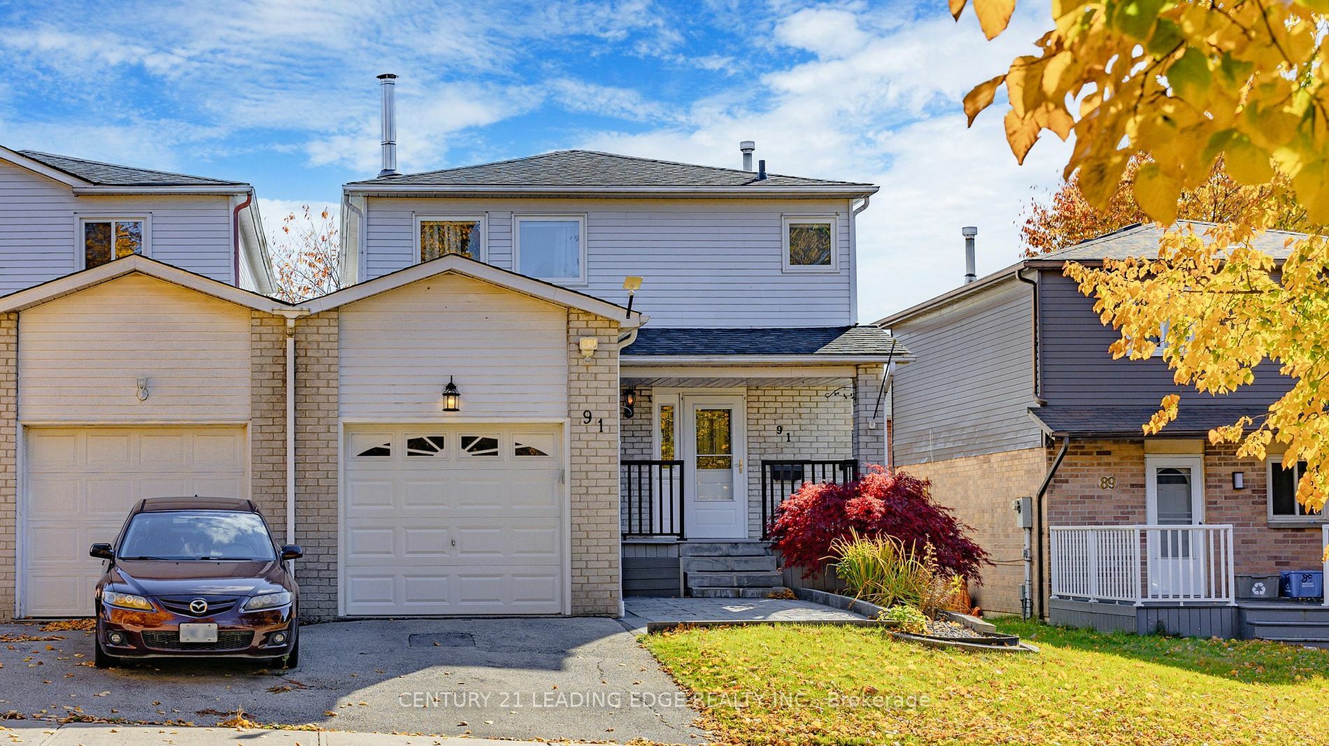 Property Photo:  91 Chalmers Cres  ON L1S 5Z6 