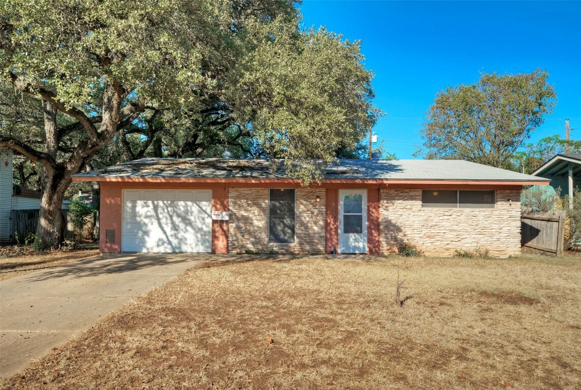 400 Chippendale Avenue  Austin TX 78745 photo