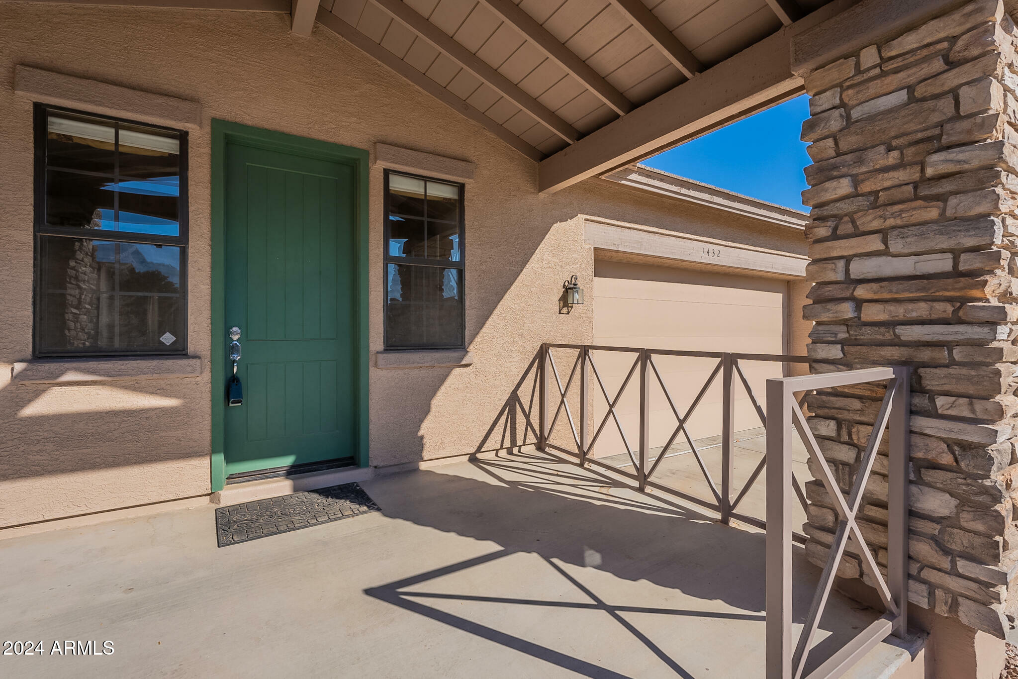 Property Photo:  1432 W Flamingo Drive  AZ 85286 