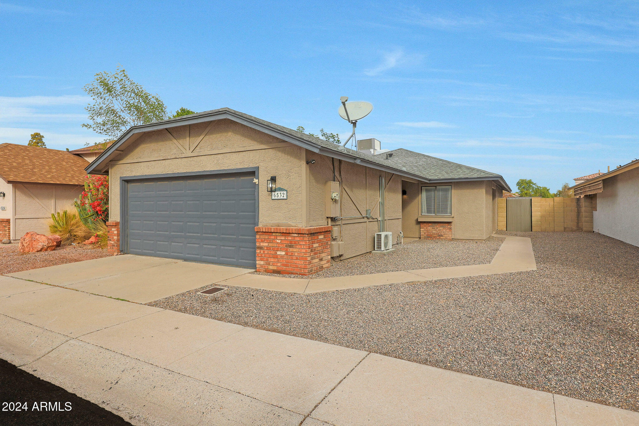 Property Photo:  6532 W Poinsettia Drive  AZ 85304 