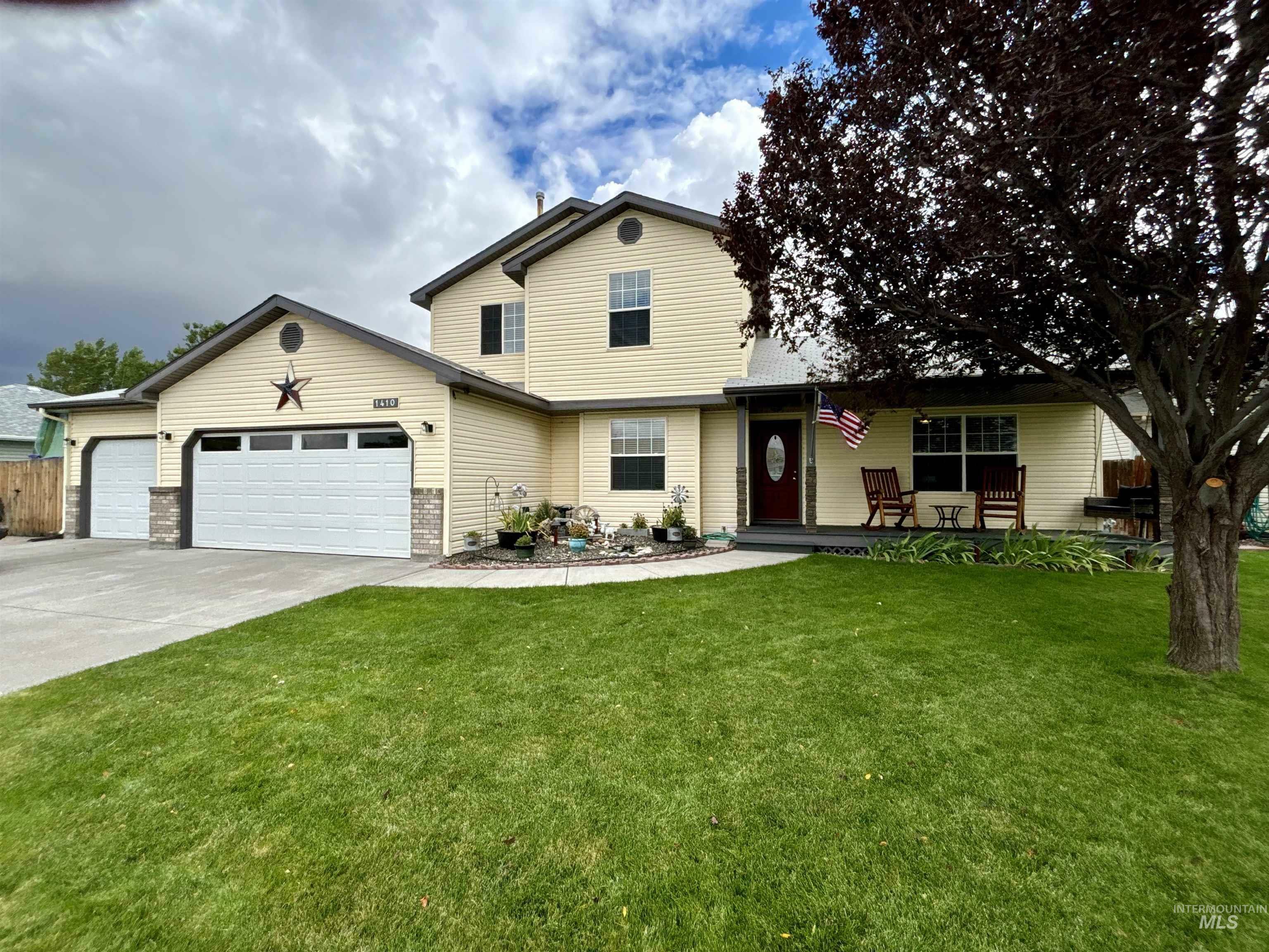 Property Photo: 1410 Lara Place ID 83647
