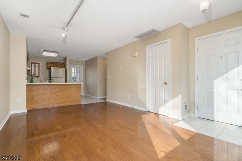 Property Photo:  95 Westchester Ter  NJ 08801 